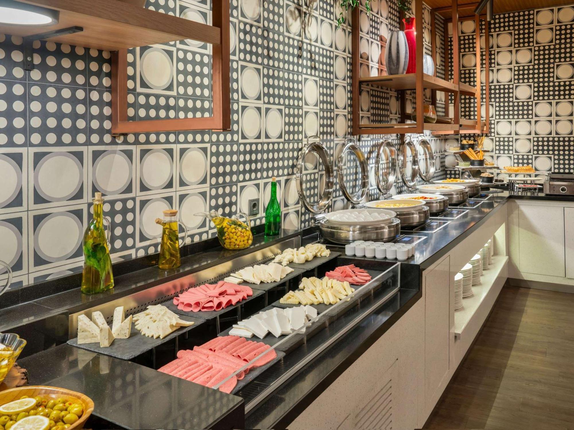 Novotel Gaziantep Eksteriør bilde